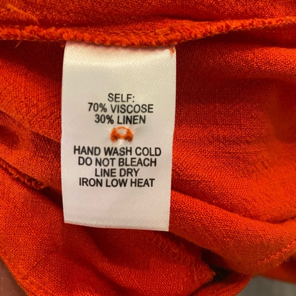 Lulu’s Button-Down Linen Midi Skirt - Picture 5 of 6